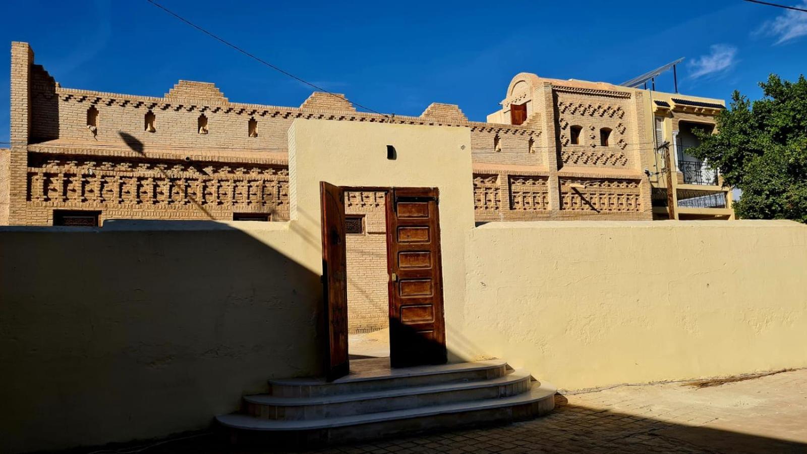 Maison De Vacances "Dar Khalifa" Tozeur Exterior foto