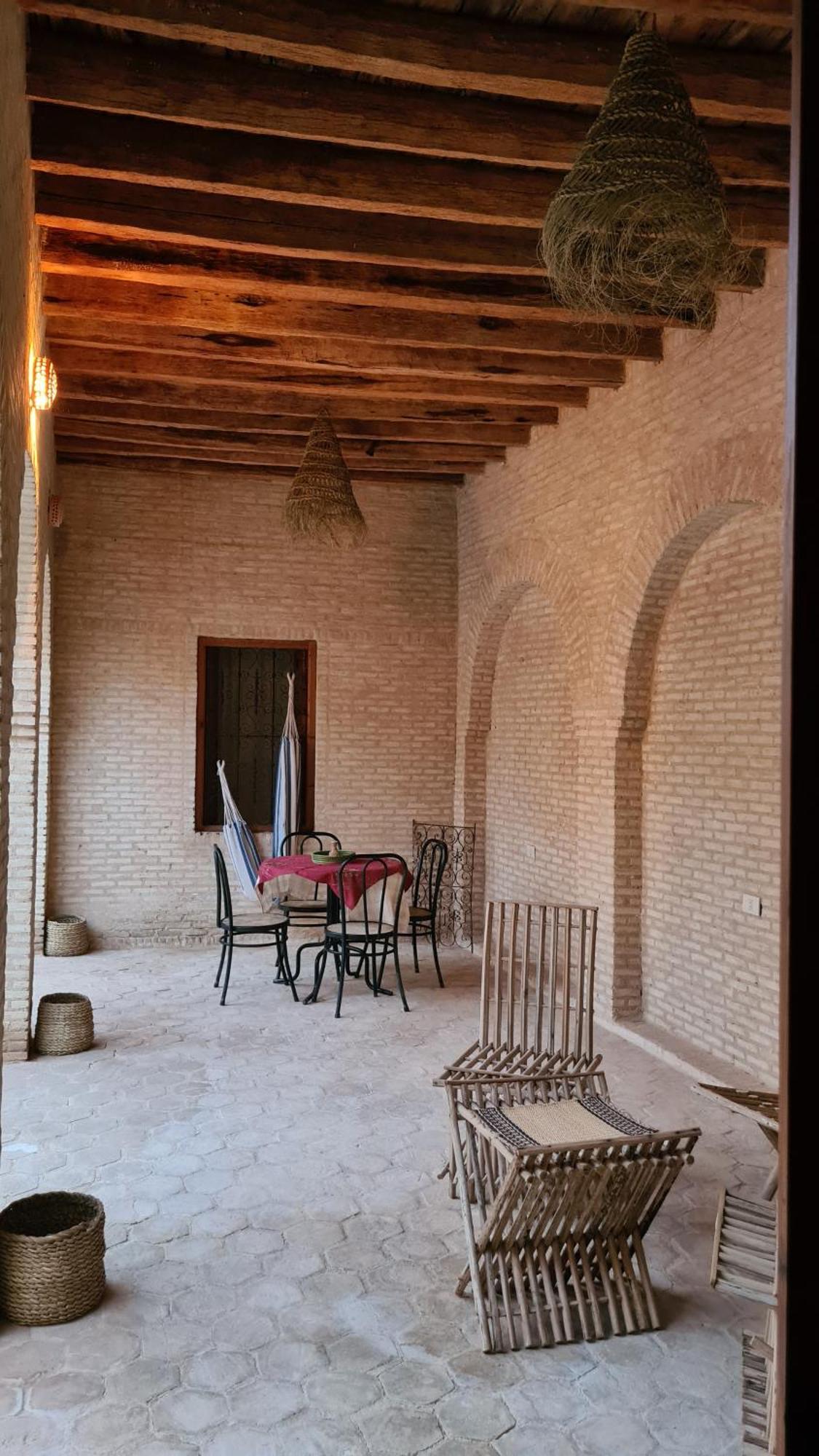 Maison De Vacances "Dar Khalifa" Tozeur Exterior foto