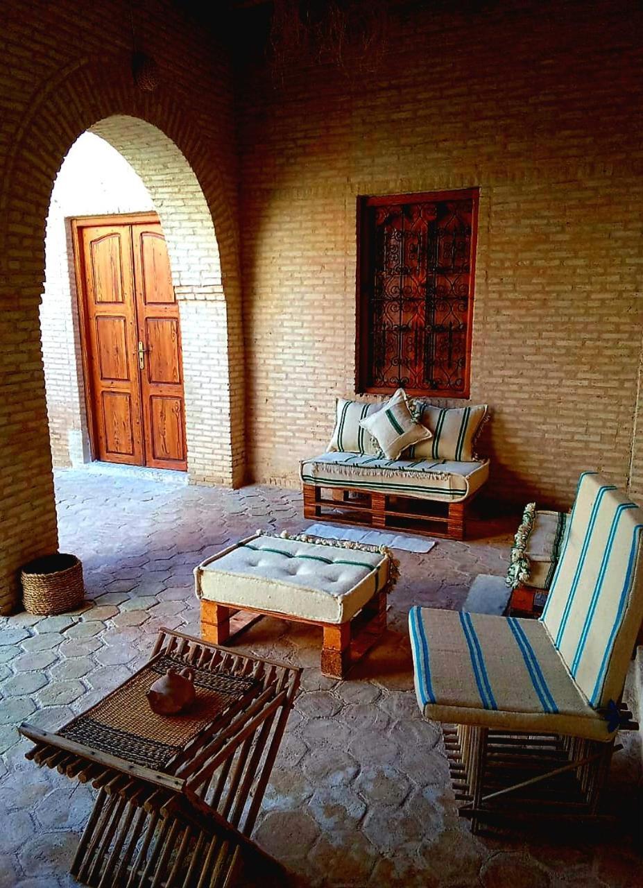 Maison De Vacances "Dar Khalifa" Tozeur Exterior foto